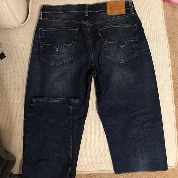 Men’s Levi’s jeans - Picture 2 of 2